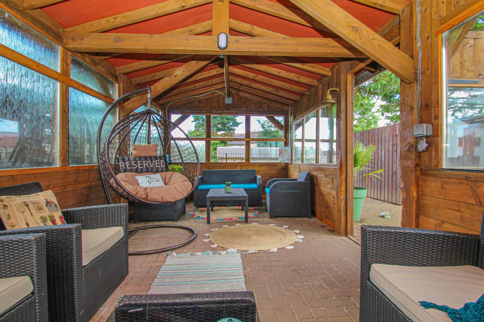 Appartement Lavish 2 Bed Sleeps 5 Near Lanark à Carstairs Extérieur photo
